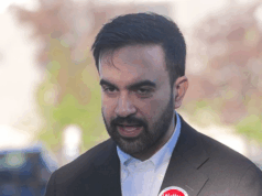 ASSISTIR: Zohran Mamdani tenta culpar Trump pelas ameaças de bomba no dia da eleição ASSISTIR: Zohran Mamdani tenta culpar Trump pelas ameaças de bomba no dia da eleição