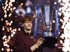 ATP Finals: Sinner vence Alcaraz em dois sets e mantém o título ATP Finals: Sinner vence Alcaraz em dois sets e mantém o título