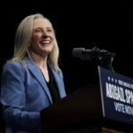 Abigail Spanberger derrota o vencedor Earle-Sears para tirar Virginia do Partido Republicano