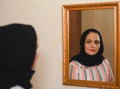 Afghan Refugee Doc ‘Far From Home’ adiciona o ator indiano Naseeruddin Shah como produtor executivo em Oscar Push (EXCLUSIVO) Afghan Refugee Doc 'Far From Home' adiciona o ator indiano Naseeruddin Shah como produtor executivo em Oscar Push (EXCLUSIVO)