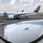 África do Sul permite desembarcar 153 palestinos após provação de avião de 12 horas