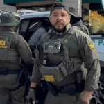 Isaiah Hodgson visto no notório vídeo viral da prisão de Adrian Martinez em Pico Rivera, Califórnia, em 17 de junho de 2025 (LA Times/TikTok)