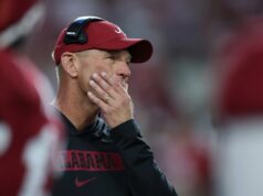 Alabama HC responde a brigas internas de jogadores durante derrota para Oklahoma College football head coach Kalen Deboer of the Alabama Crimson Tide