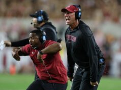 Alabama pode perder grande parte em meio à candidatura aos playoffs do futebol universitário: relatório Alabama co-offensive coordinator JaMarcus Shephard