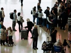 Alarme falso atrasa alguns voos noturnos de sexta-feira no aeroporto de San Jose Alarme falso atrasa alguns voos noturnos de sexta-feira no aeroporto de San Jose