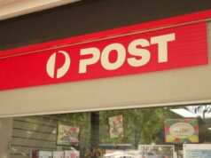 Alerta urgente de fraude de Natal do Australia Post Um homem de Melbourne está lutando contra o Australia Post depois de receber uma cobrança de mais de US$ 1.500 para que sua correspondência seja entregue.