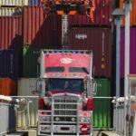 Alertando toda a indústria crítica para a economia australiana à beira do colapso