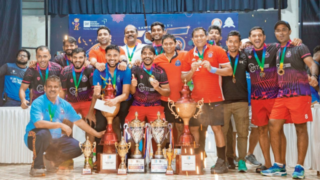 Alfândega de Mumbai e C Rly conquistam títulos de hóquei Alfândega de Mumbai e C Rly conquistam títulos de hóquei em patins do Savio 5s