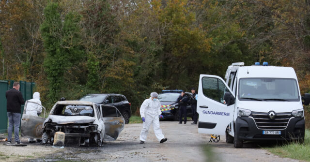 'Allahu Akhbar': Suspeito preso após atropelamento 'deliberadamente' de pedestres 'Allahu Akhbar': Suspeito preso após atropelamento 'deliberadamente' de pedestres