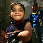 Amputados da guerra de Israel em Gaza usam próteses caseiras para voltar à vida