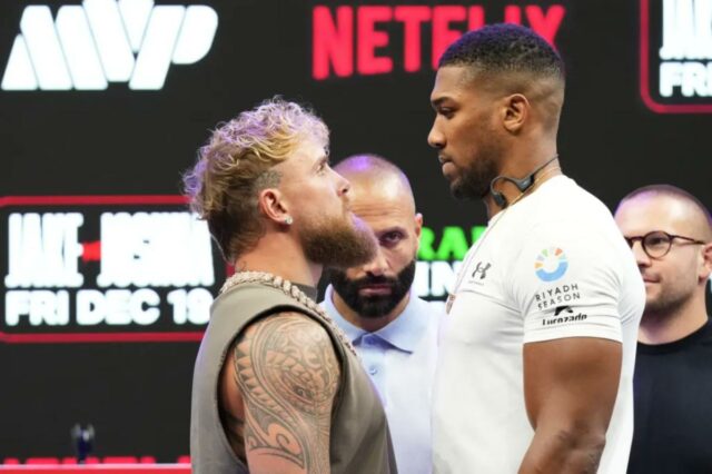 Anthony Joshua parece algo que Jake Paul nunca viu antes
