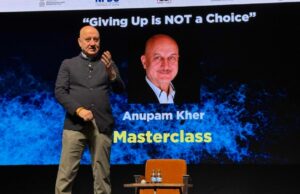 Anupam Kher sobre Robert De Niro, ‘Saaransh’ e Survival no Candid International Film Festival of India Masterclass Anupam Kher sobre Robert De Niro, 'Saaransh' e Survival no Candid International Film Festival of India Masterclass