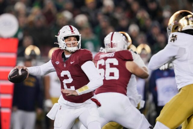 Apesar da derrota para o nono lugar, Notre Dame, Stanford obtém resultados positivos da temporada 4-8
