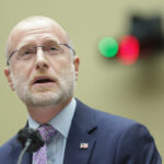 Apesar dos hacks chineses, a FCC de Trump vota pela eliminação das regras de segurança cibernética para empresas de telefonia e internet