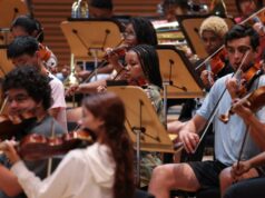 Após a resistência, o LA Phil restabelece temporariamente a Orquestra Juvenil do Leste de LA Após a resistência, o LA Phil restabelece temporariamente a Orquestra Juvenil do Leste de LA