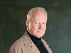 Após um acidente vascular cerebral, Stellan Skarsgård temeu que sua carreira tivesse acabado. Então veio o ‘Valor Sentimental’ Após um acidente vascular cerebral, Stellan Skarsgård temeu que sua carreira tivesse acabado. Então veio o 'Valor Sentimental'