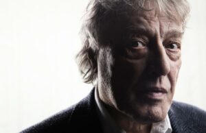Apreciação: Tom Stoppard revigorou a comédia de ideias Apreciação: Tom Stoppard revigorou a comédia de ideias