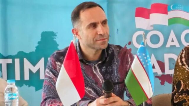 Aprendendo com o Uzbequistão, Timur Kapadze diz que naturalização de jogadores não garante sucesso
