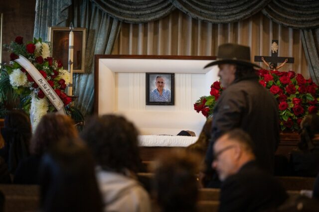 Arellano: Os corpos estão se acumulando no dilúvio de deportações de Trump. Vai piorar.
