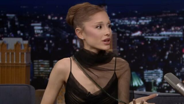 Ariana Grande brinca sobre sua próxima temporada no 'Saturday Night Live' com Cher Marks como 'um dos episódios mais gays' | Vídeo
