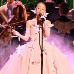 Ariana Grande diz que 'traumas' ligados à sua carreira pop começaram a 'curar' graças ao papel de Glinda em 'Wicked'