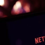 As ambições publicitárias da Netflix crescem à medida que o plano de baixo custo atinge 190 milhões de espectadores