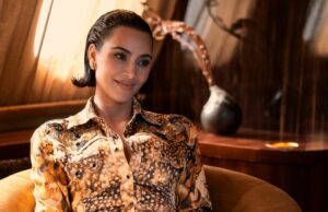 As esperanças de Kim Kardashian de ‘All’s Fair’ e sucesso no exame da Ordem não envelhecem bem Destaque Kim Kardashian e Naomi Watts Alls Fair