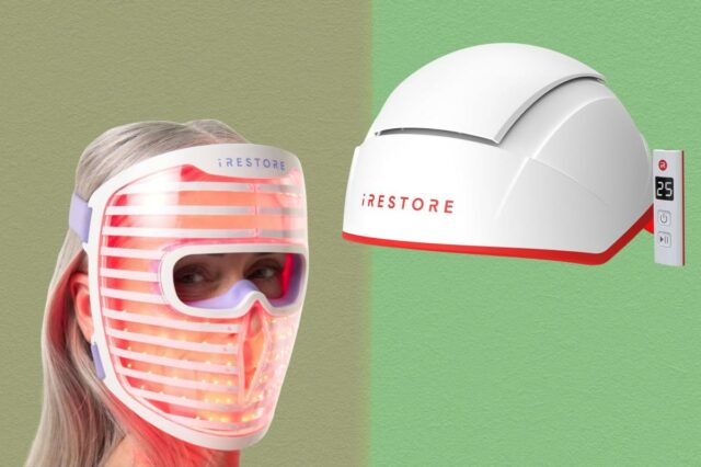 Um sistema de crescimento de cabelo iRestore, incluindo um capacete branco com detalhes vermelhos e um controle remoto branco.