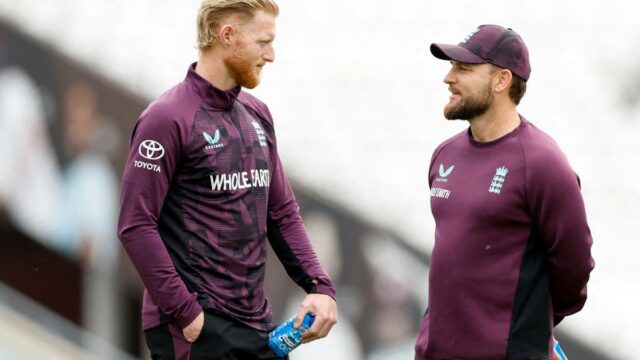 Ashes 2025, 2º teste: McCullum diz aos fãs da Inglaterra para ‘manterem a fé’ após a capitulação de Perth
