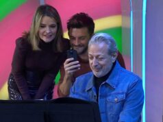 Assista à serenata de Jeff Goldblum no TODAY Studio com suas adoráveis habilidades de piano Jeff Goldblum cativou Savannah Guthrie e