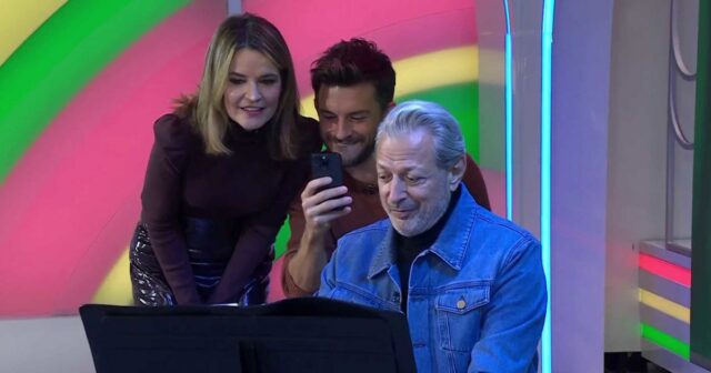 Jeff Goldblum cativou Savannah Guthrie e 