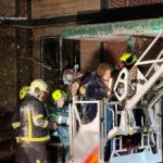 Ataques russos atingiram um prédio de apartamentos e instalações de energia na Ucrânia, matando 4