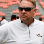 Auburn dispara Freeze após a marca 6-16 na SEC