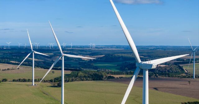 Auditoria renovável nacional ordenada após amianto encontrado em turbinas eólicas
