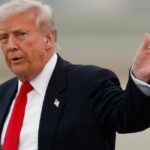 BBC enfrenta crise de liderança depois que chefes de notícias se demitiram por causa da edição de Trump