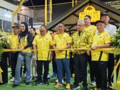 Bahlil inaugura Yellow Racquet Club: a inovação Golkar se aproxima da geração jovem Bahlil inaugura Yellow Racquet Club: a inovação Golkar se aproxima da geração jovem