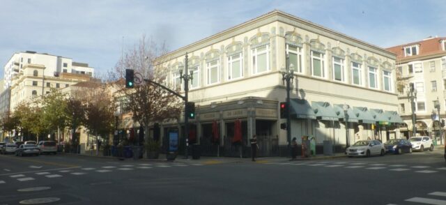 Berkeley, uma retrospectiva: grande desenvolvimento no centro da cidade anunciado em 1925

