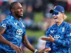 Bethell ganha primeiro contrato central da Inglaterra ao lado dos seniores Stokes e Archer Bethell ganha primeiro contrato central da Inglaterra ao lado dos seniores Stokes e Archer