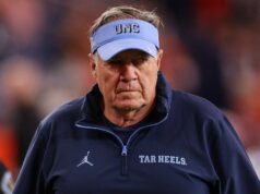 Bill Belichick aborda rumores sobre o trabalho de treinador principal do New York Giants Contrato UNC de Bill Belichick revelado nos incentivos salariais do treinador e muito mais 081