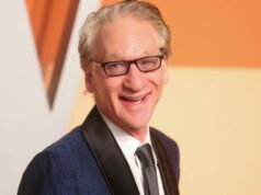 Bill Maher se recusa a fazer comédia stand-up novamente porque ‘eu poderia levar um tiro da esquerda ou da direita’: ‘Não quero estar neste país, nesta atmosfera política’ Bill Maher se recusa a fazer comédia stand-up novamente porque 'eu poderia levar um tiro da esquerda ou da direita': 'Não quero estar neste país, nesta atmosfera política'