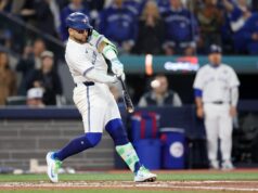 Blue Jays Star deve assinar contrato de 8 anos e US$ 216 milhões após derrota na World Series Toronto Blue Jays infielder Bo Bichette