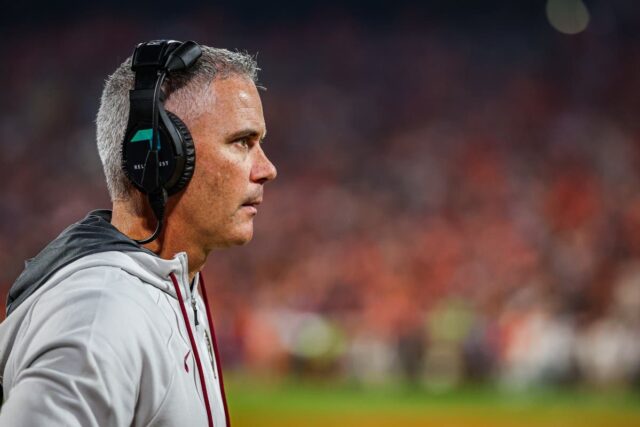 Boosters dão ao estado da Flórida um novo motivo para College football head coach Mike Norvell of the Florida State Seminoles