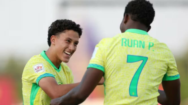 Brasil não quer 'pena' da seleção sub-17 da Indonésia, pronta Brasil não quer 'pena' da seleção sub-17 da Indonésia, pronta para vencer por passagem para as oitavas de final