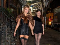 Brooks Nader e suas irmãs usam roupas reveladoras para a festa de Ação de Graças brooks-nader-mega-2