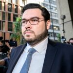 Bruce Lehrmann não comparece ao tribunal por acusação de roubo de veículos