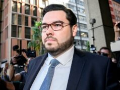 Bruce Lehrmann não comparece ao tribunal por acusação de roubo de veículos Bruce Lehrmann não comparece ao tribunal por acusação de roubo de veículos