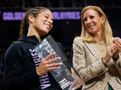 Burton, das Valquírias, é convidado para o acampamento do time de basquete dos EUA em dezembro Burton, das Valquírias, é convidado para o acampamento do time de basquete dos EUA em dezembro