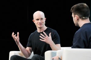 CEO da Coinbase zomba dos mercados de previsão, mas expõe TechCrunch Disrupt San Francisco 2018 - Dia 3. CEO da Coinbase zomba dos mercados de previsão, mas expõe um problema sério