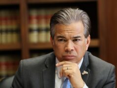 Califórnia garante US$ 200 milhões em fundos educacionais ameaçados para recuperação de pandemia Califórnia garante US$ 200 milhões em fundos educacionais ameaçados para recuperação de pandemia