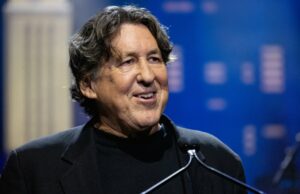 Cameron Crowe relembra: David Bowie, ‘Quase Famoso’ e a entrevista que o irritou por décadas | Vídeo Cameron Crowe não publicou Elvis Alice Crowe